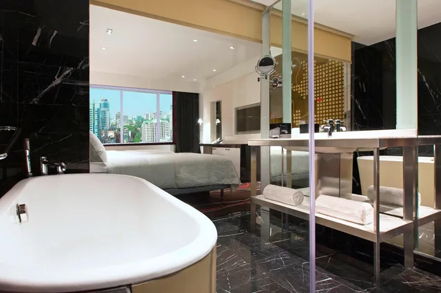 غرفة كلوب بسرير كينج، Le Meridien Saigon 7/9