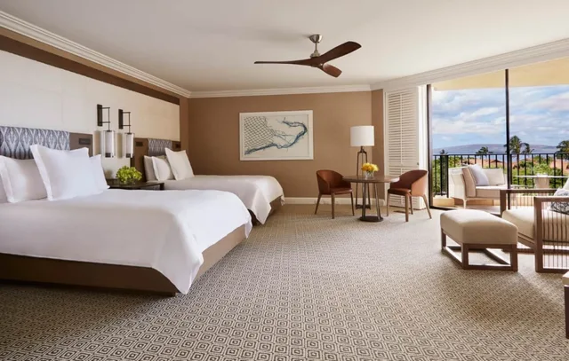 غرفة كلوب بسرير كوين بإطلالة على البحر، Four Seasons Resort Maui At Wailea 1/1