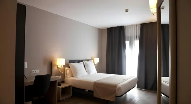 Superior, Single Bed, Sofa, May Ramblas Hotel 1/1