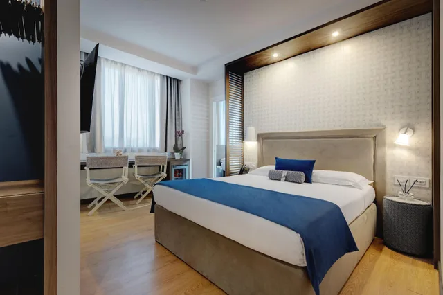 غرفة سوبيريور رباعية بإطلالة على البحر، Fly Deco Hotel 2/4