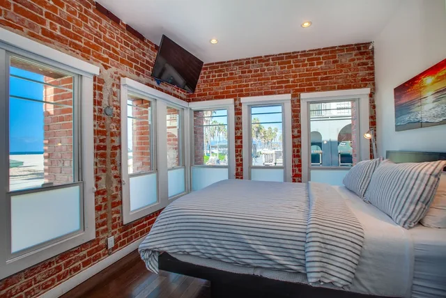 Junior Suite, Studio, Queen Bed, Ocean Front، Venice Breeze Suites 2/3
