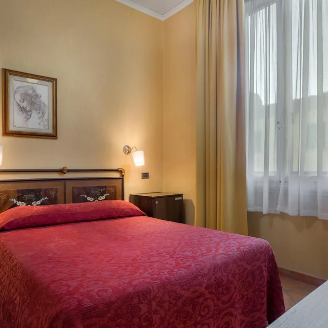 غرفة بسرير مزدوج أو سريرين منفصلين، Kursaal And Ausonia Hotel 2/10