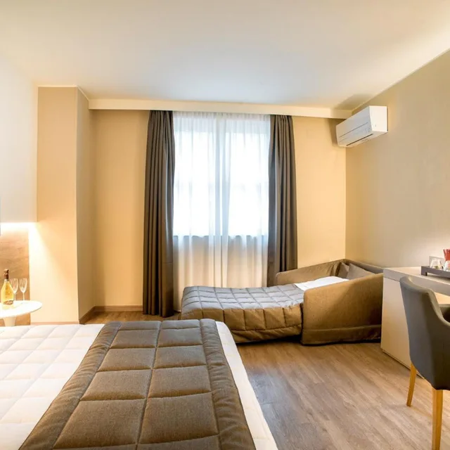 غرفة سوبيريور رباعية، Guesia Village Hotel 3/8
