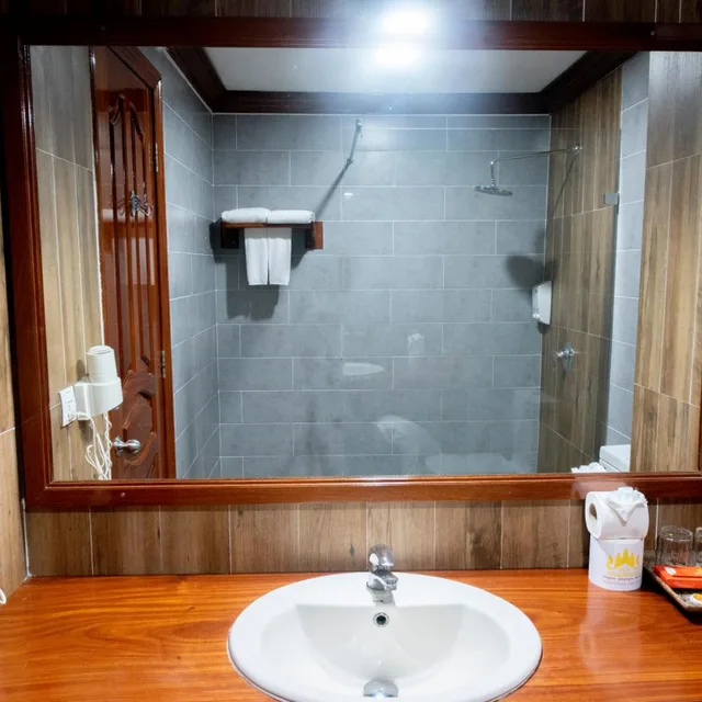 Royal, Crown, Suite، Royal Crown Hotel & Spa 8/10