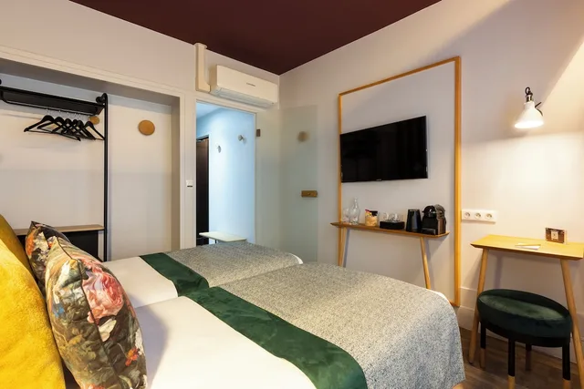 غرفة بسريرين منفصلين، Hotel Edmond W 3/4