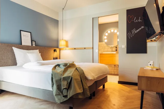 Standard, Queen Bed, Harry's Home Berlin - Moabit Hotel & Apartments 3/10