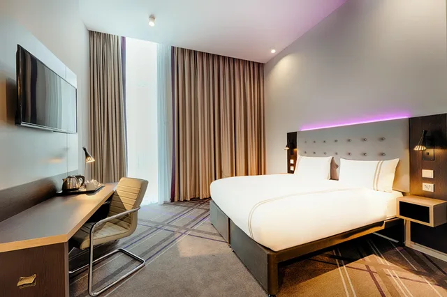غرفة لذوي الإعاقة، Premier Inn Wolfsburg City Centre 1/4