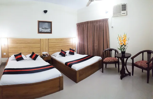 غرفة تنفيذية بسريرين منفصلين لذوي الإعاقة، Hotel Supreme 3/6