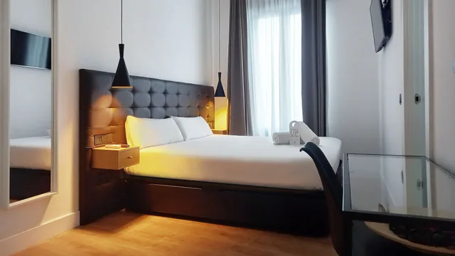 جناح جونيور بسرير كينج، Woohoo Rooms Chueca 2/4