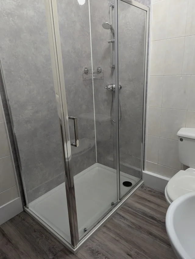 Private, Suite, Double and Bunk Bed، Llangollen Hostel 3/3
