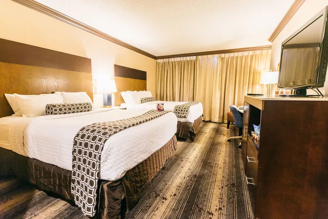 غرفة قياسية بسريرين كوين، Crowne Plaza Harrisburg Hershey 4/5
