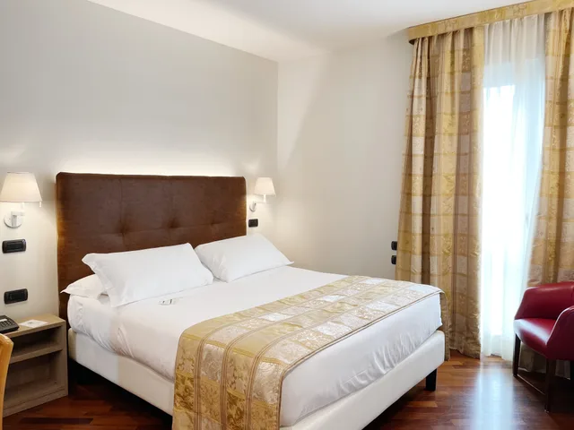 غرفة اقتصادية بسرير مزدوج، Hotel Regina Milano 3/3
