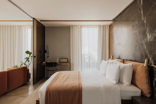 بنتهاوس بسريرين كينج بشرفة، Perianth Hotel 5/9