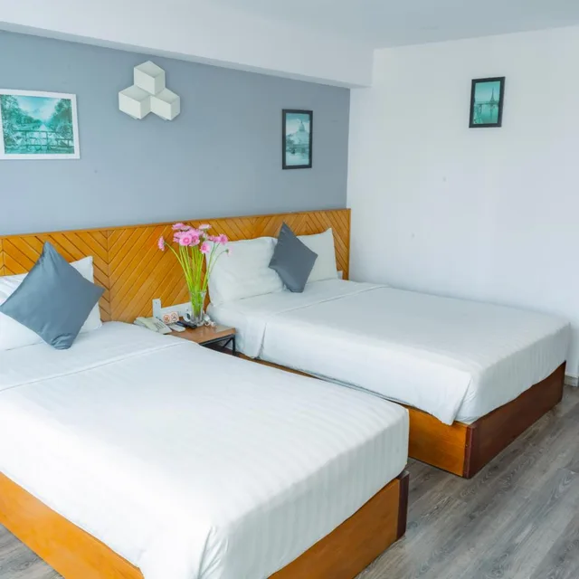 غرفة ديلوكس ثلاثية، Venue Hotel 1/9