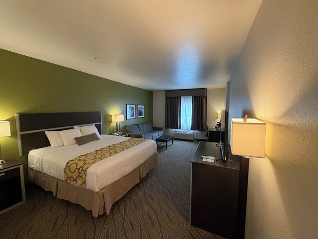Family, Studio, Suite, 2 Double Beds, King Bed, Xl، Baymont by Wyndham Beulah 9/14