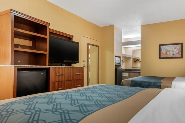 غرفة قياسية بسريرين كوين، Econo Lodge Inn & Suites Foley-North Gulf Shores 4/10