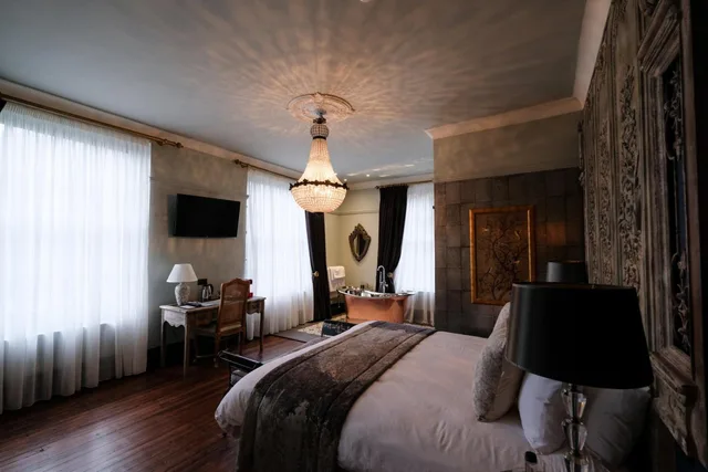 غرفة بريميوم بسرير كينج، Bowburn Hall Hotel 2/6