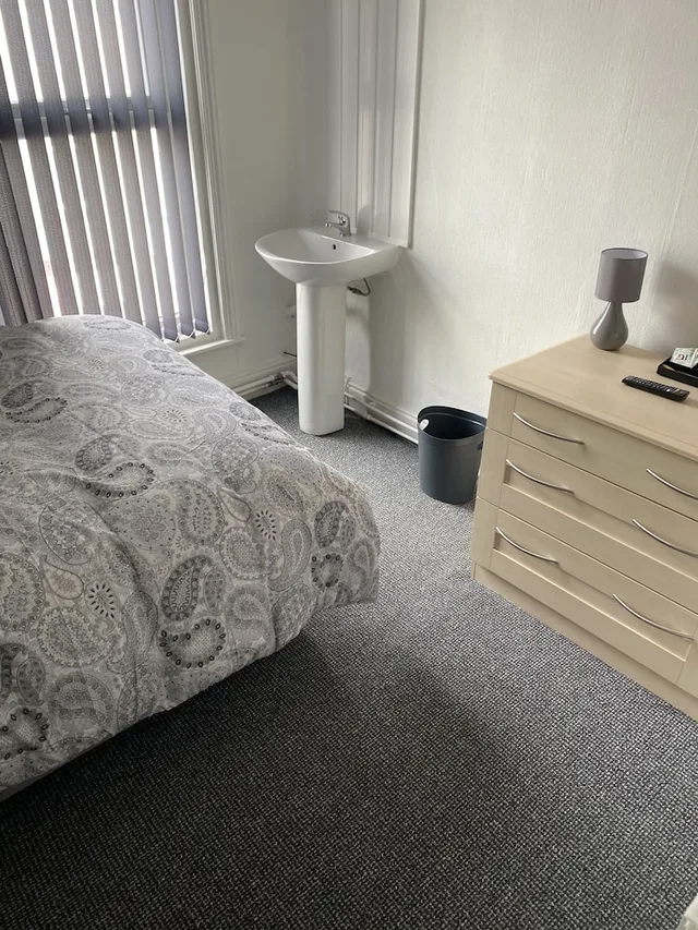 غرفة كومفورت بسرير مزدوج، Honley Hotel 1/1