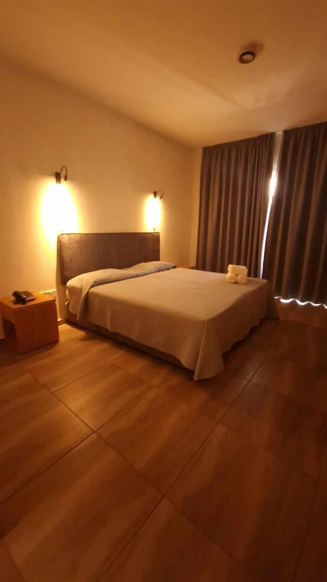 غرفة بسرير مزدوج أو سريرين منفصلين، M. Moniatis Hotel 3/10