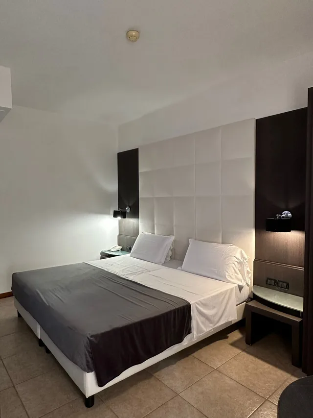 غرفة كلاسيكية ثلاثية، Grand Hotel Admiral Palace 1/1