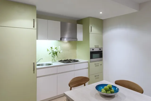 Oaks Glenelg Liberty Suites, Adelaide 66/80