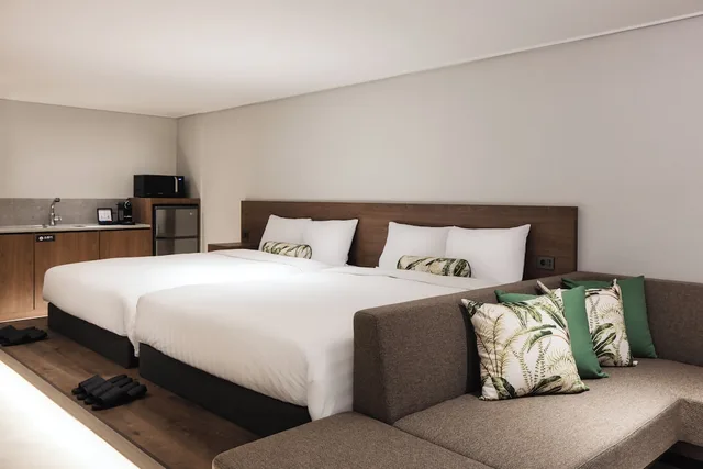 Kensington, Premier, 2 Double Beds, Ocean View، Kensington Resort Jeju Jungmun 2/3