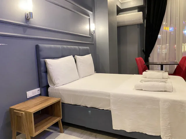 غرفة بريميوم بسرير مزدوج، Inalens Airport Hotel 6/6