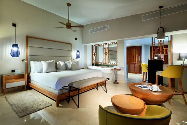 Executive, Suite, Triple, with View, Grand Palladium Palace Resort Spa Casino All Inclusive 2/3