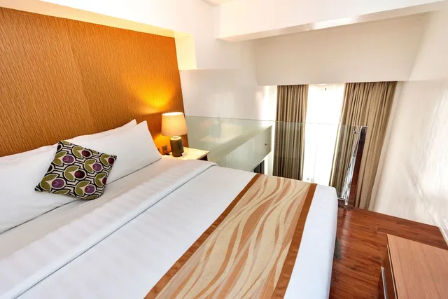 لوفت بسرير كوين وسرير مزدوج بغرفتي نوم، Ferra Premier Boracay by JG 1/5