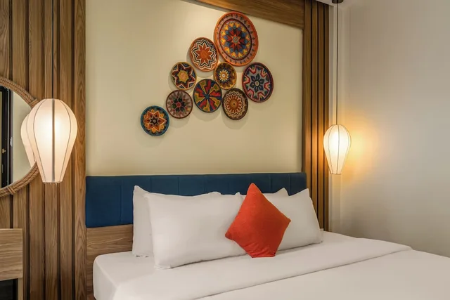 غرفة ديلوكس بسرير كينج بشرفة، Southern Hotel Hoi An 8/10