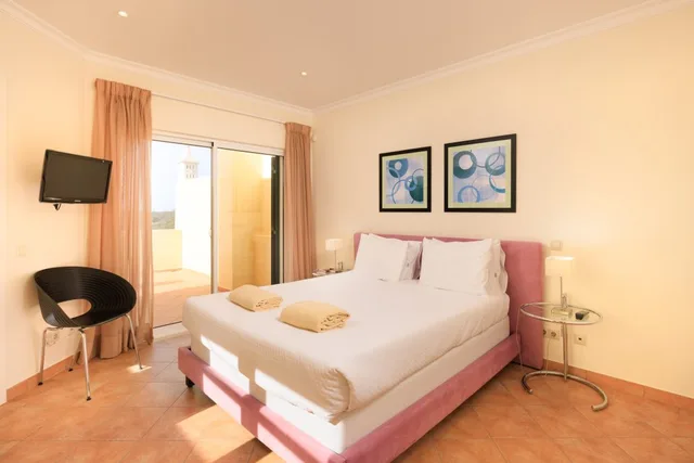 3 Bedrooms, Superior, Town House, with Pool، Vale do Lobo Resort 2/8
