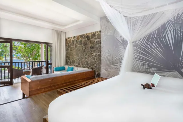 غرفة ديلوكس مفردة بإطلالة على البحر، Kempinski Seychelles Resort 1/3