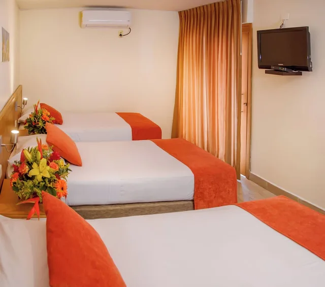 غرفة ثلاثية بثلاثة أسرّة، Be La Sierra Hotel 7/8