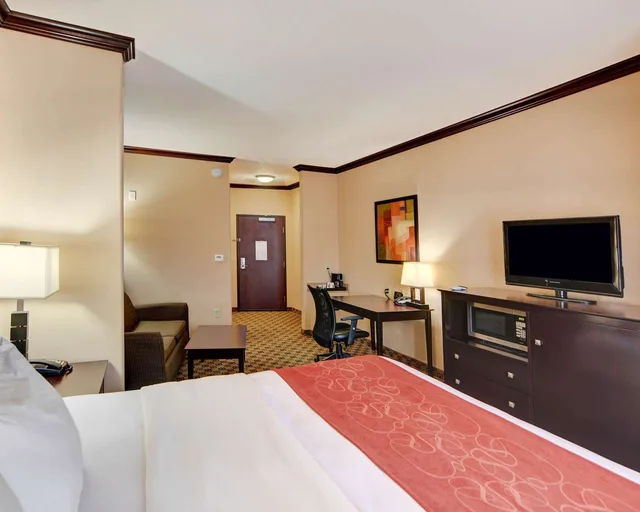 جناح بسرير كينج، Comfort Suites Kilgore 2/2
