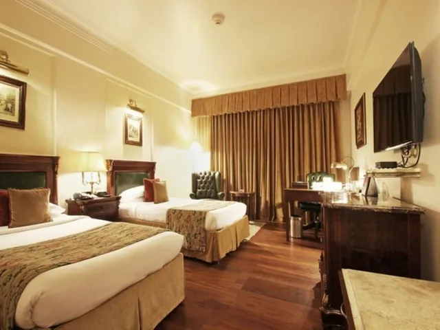 غرفة ديلوكس بسريرين منفصلين، Radisson Hotel Jalandhar 3/4