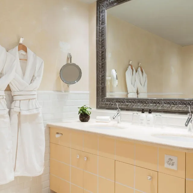 غرفة ديلوكس، Carlton Hotel St Moritz 4/6