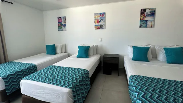 غرفة عائلية رباعية، Hotel On Vacation Tower 1/6