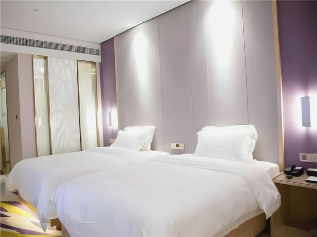غرفة سوبيريور بسريرين منفصلين، Lavande Hotel (Shenzhen Longgang Henggang Metro Station) 1/1