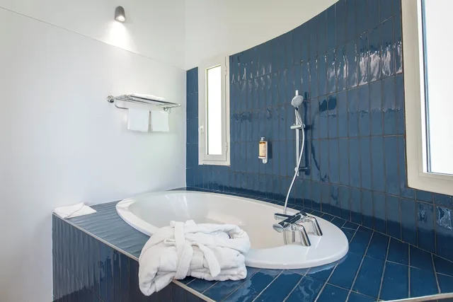 جناح جونيور بسرير مزدوج بإطلالة على الحديقة، Mercure Marseille Centre Bompard La Corniche 8/10