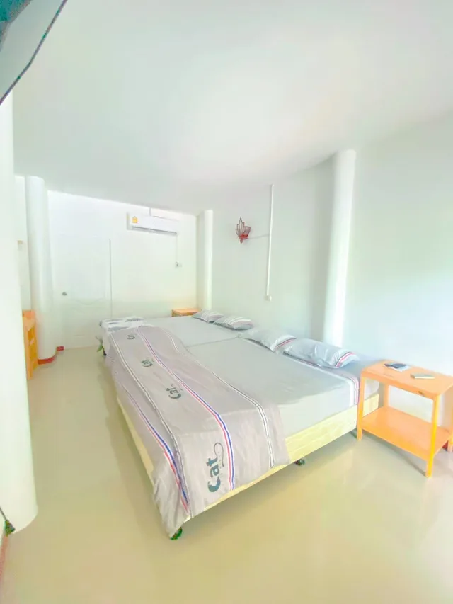 غرفة عائلية بسريرين مزدوجين، Chomlay Restaurant & Room For Rent 2/6