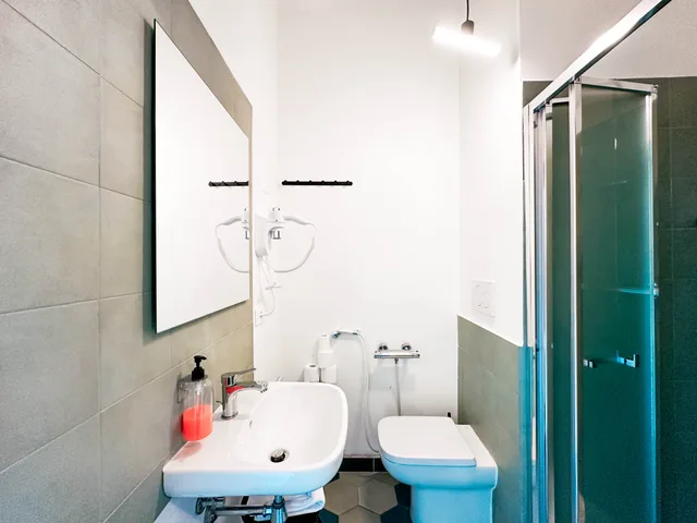Mixed Dorm, 6 People، Ostello Bello 3/3