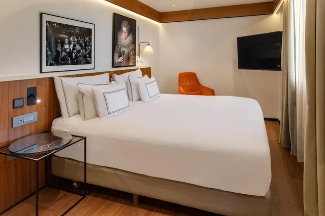 The Level, Junior Suite, King Bed, Sofa, Executive Lounge Access، The Level At The Melia White House 3/10