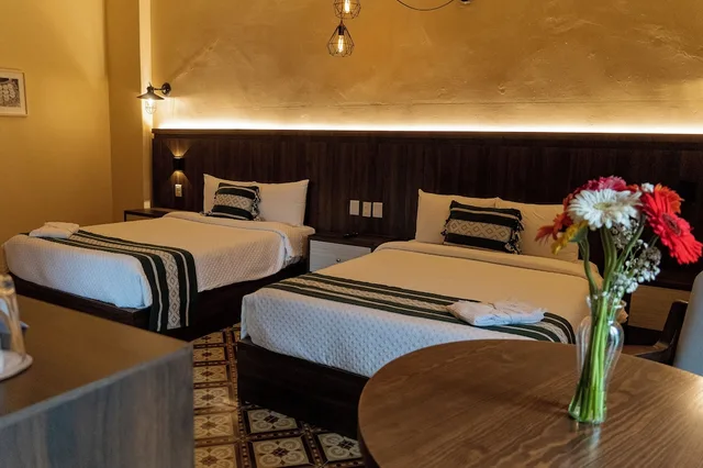Junior, 2 Double Beds, Casona Oaxaca 10/10