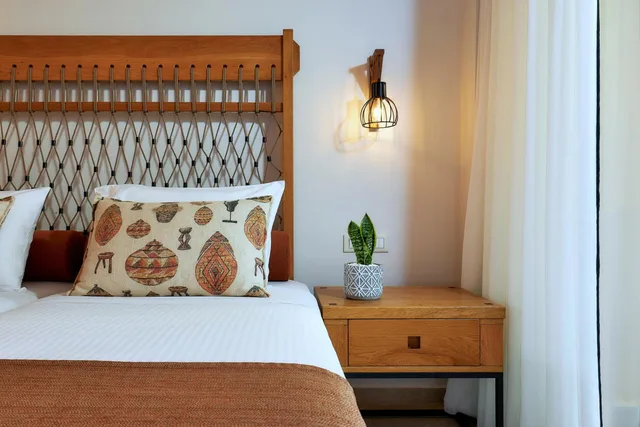 بنغل، Sirens Beach Hotel 4/5