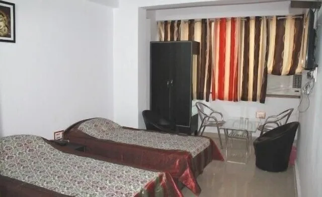 غرفة ملكية بسرير مزدوج، Hotel Ankur 3/5