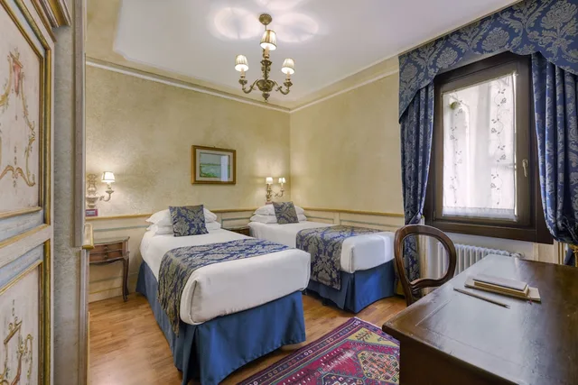 Standard, Double or Twin Bed, Al Piave 3/8