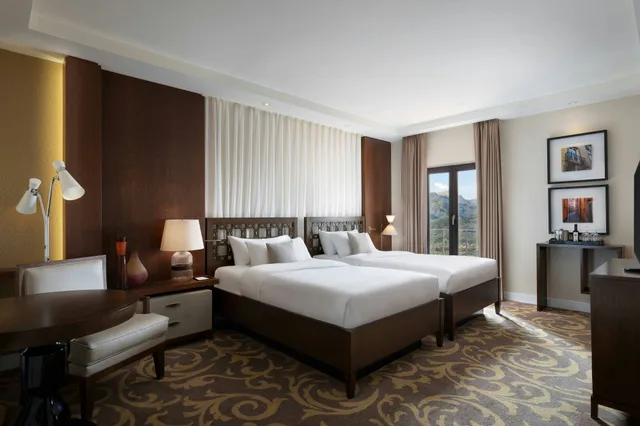 غرفة ديلوكس، Renaissance Tuscany Il Ciocco Resort & Spa 1/2