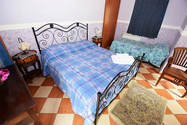 1 Bedroom, Standard, Triple, 1 Single and 2 Double Beds, Garden View، B&B Giucalem - La Casa Negli Orti 5/10