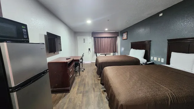 غرفة ديلوكس بسريرين كوين، Express Inn Hobby Airport 4/7