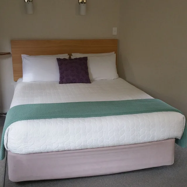 Lake, End, Apartment, Queen Bed, Adult Only، Cottage Mews Motel 8/10